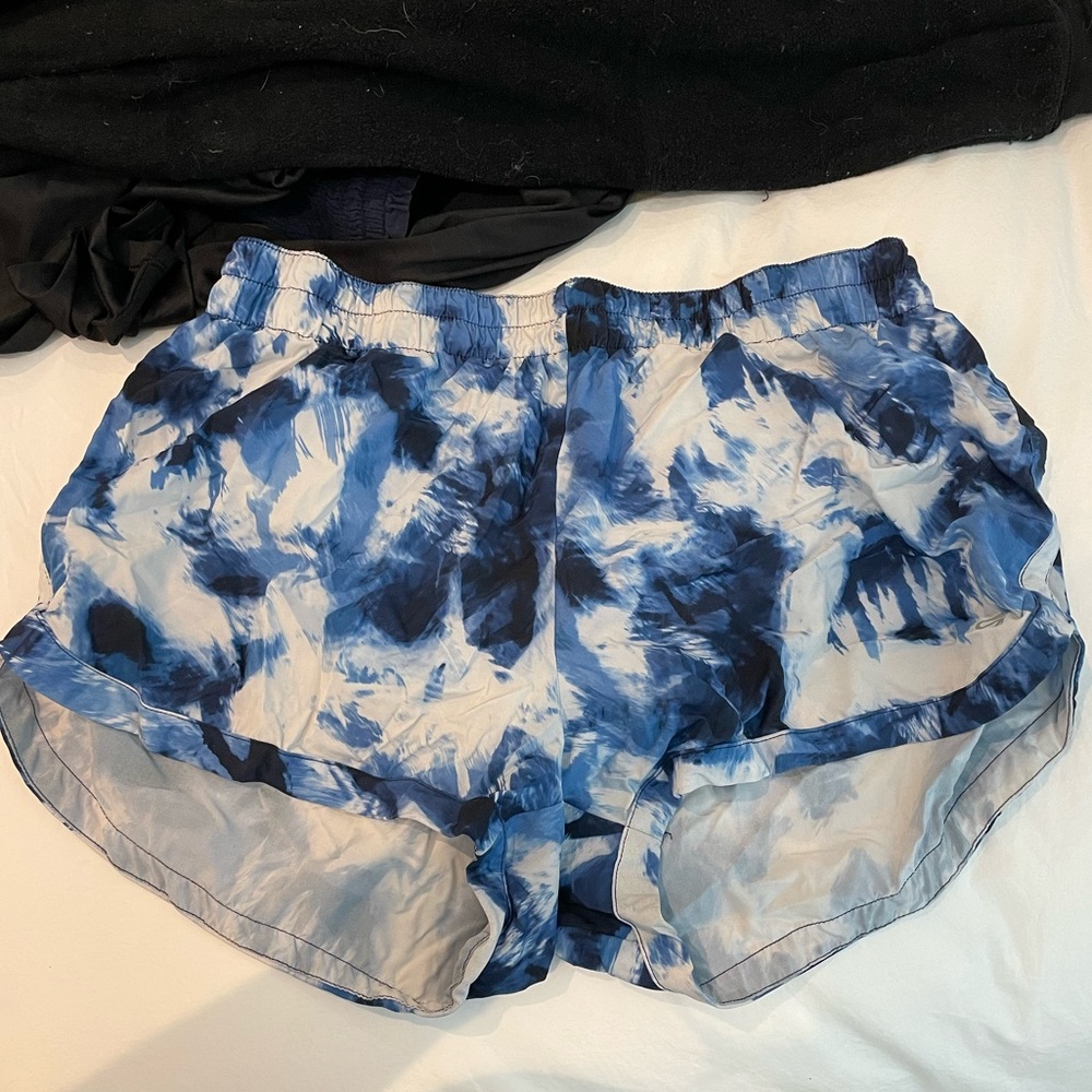Gap tie dye athletic shorts